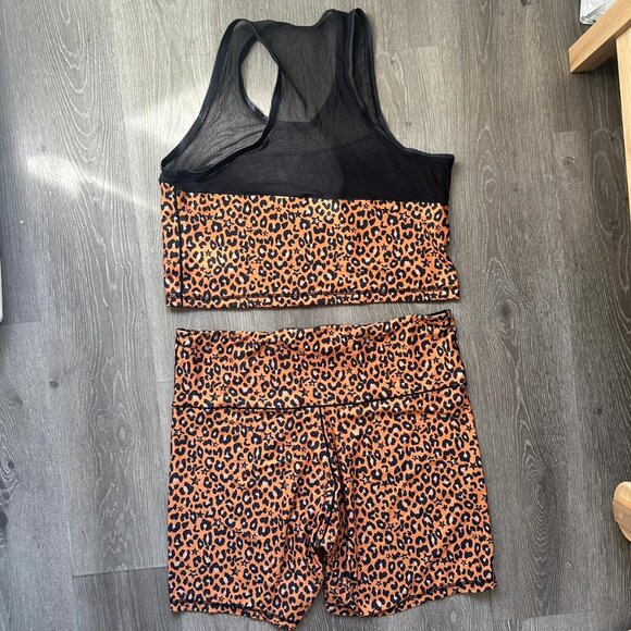 DayWon Cheetah 2-Piece Workout Set - Picture 2 of 2